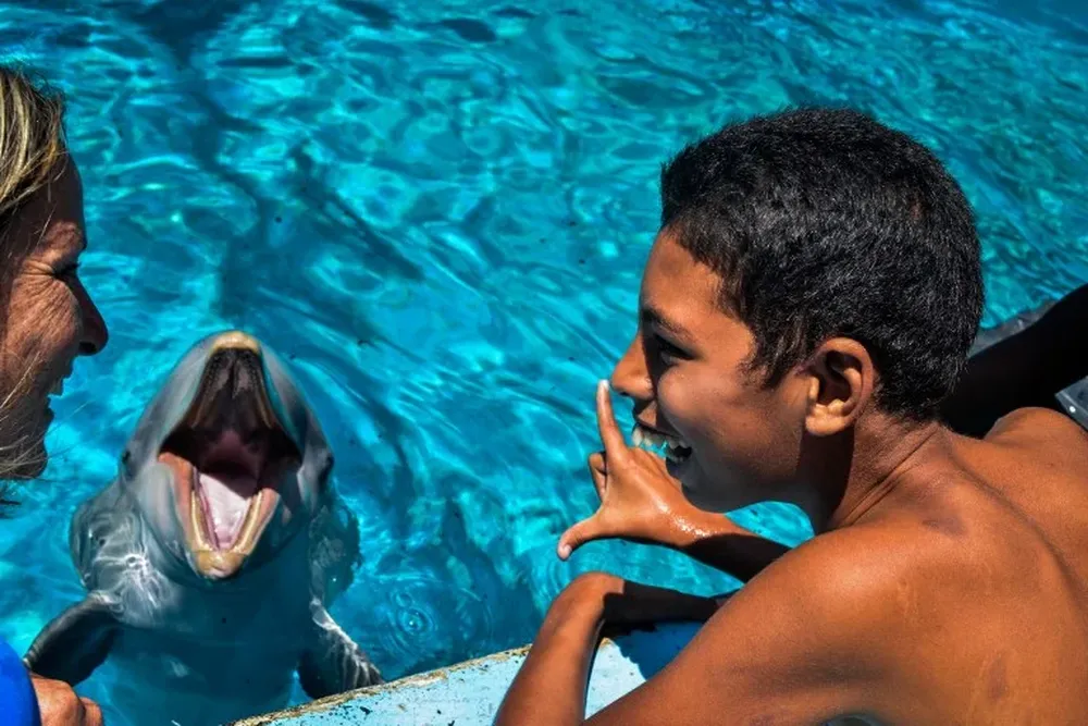 Expósito trabaja con Yairo Cruz para su rehabilitación