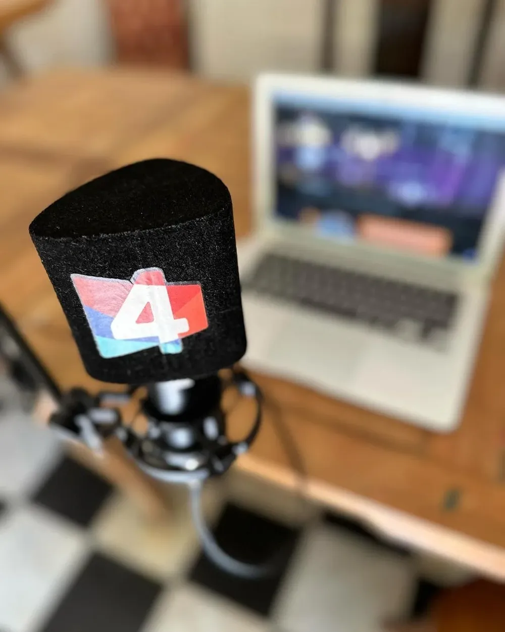 El estudio que le armaron en su casa a Kneubuhler