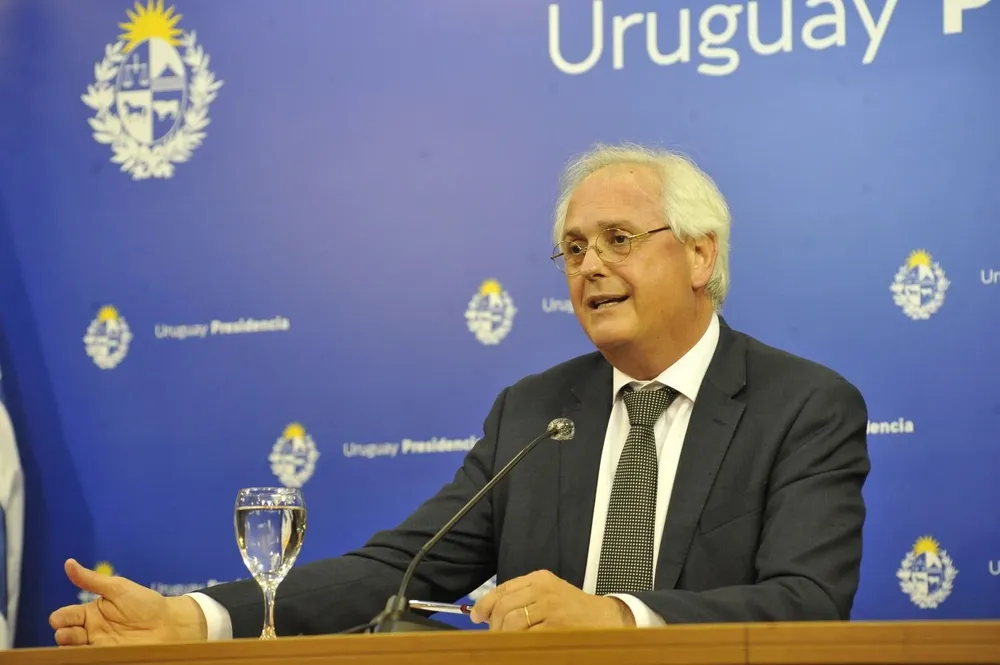 El presidente de la Comisión de Expertos en Seguridad Social, Rodolfo Saldain, dijo que es inexorable aumentar la edad de retiro