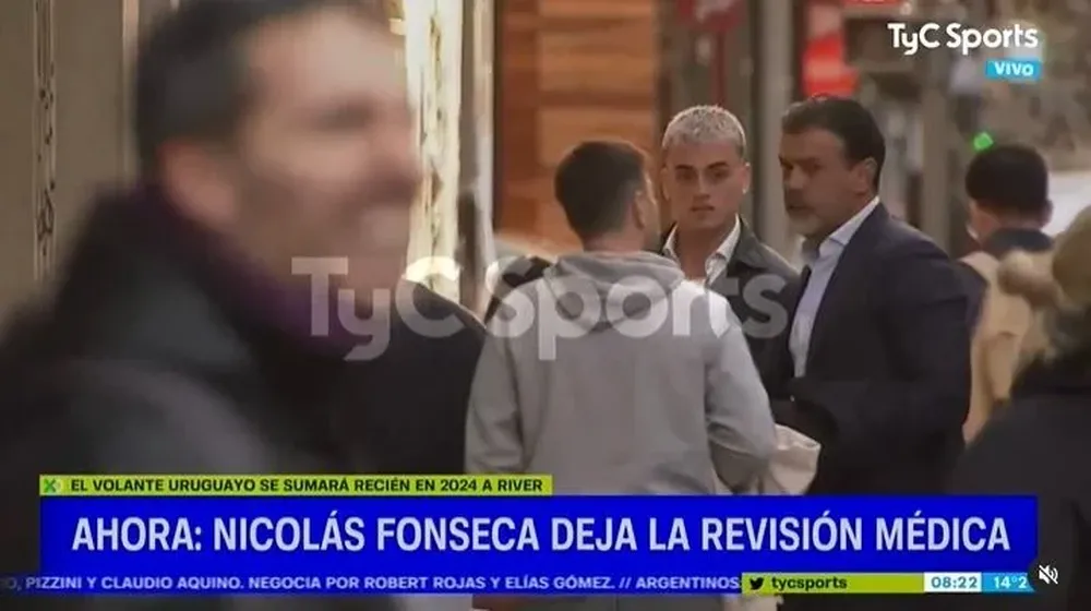 Nicolás y Daniel Fonseca en el control médico de River Plate