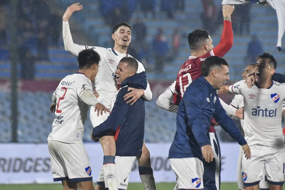 El festejo de los jugadores de Nacional