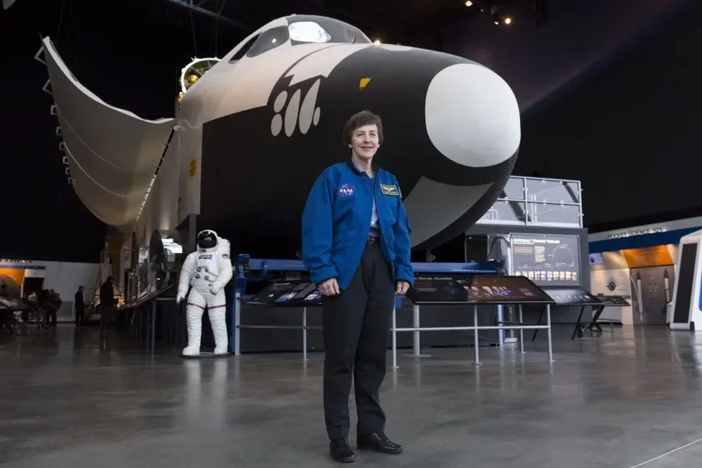 Wendy Lawrence, capitán retirada de la Armada estadounidense y ex astronauta de la NASA