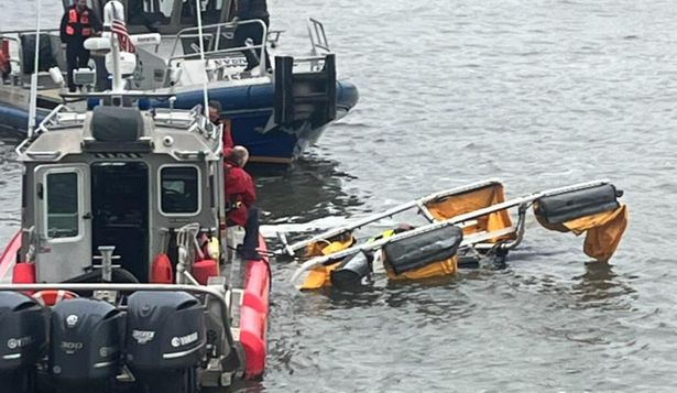 Un helicóptero se estrelló en Nueva York.