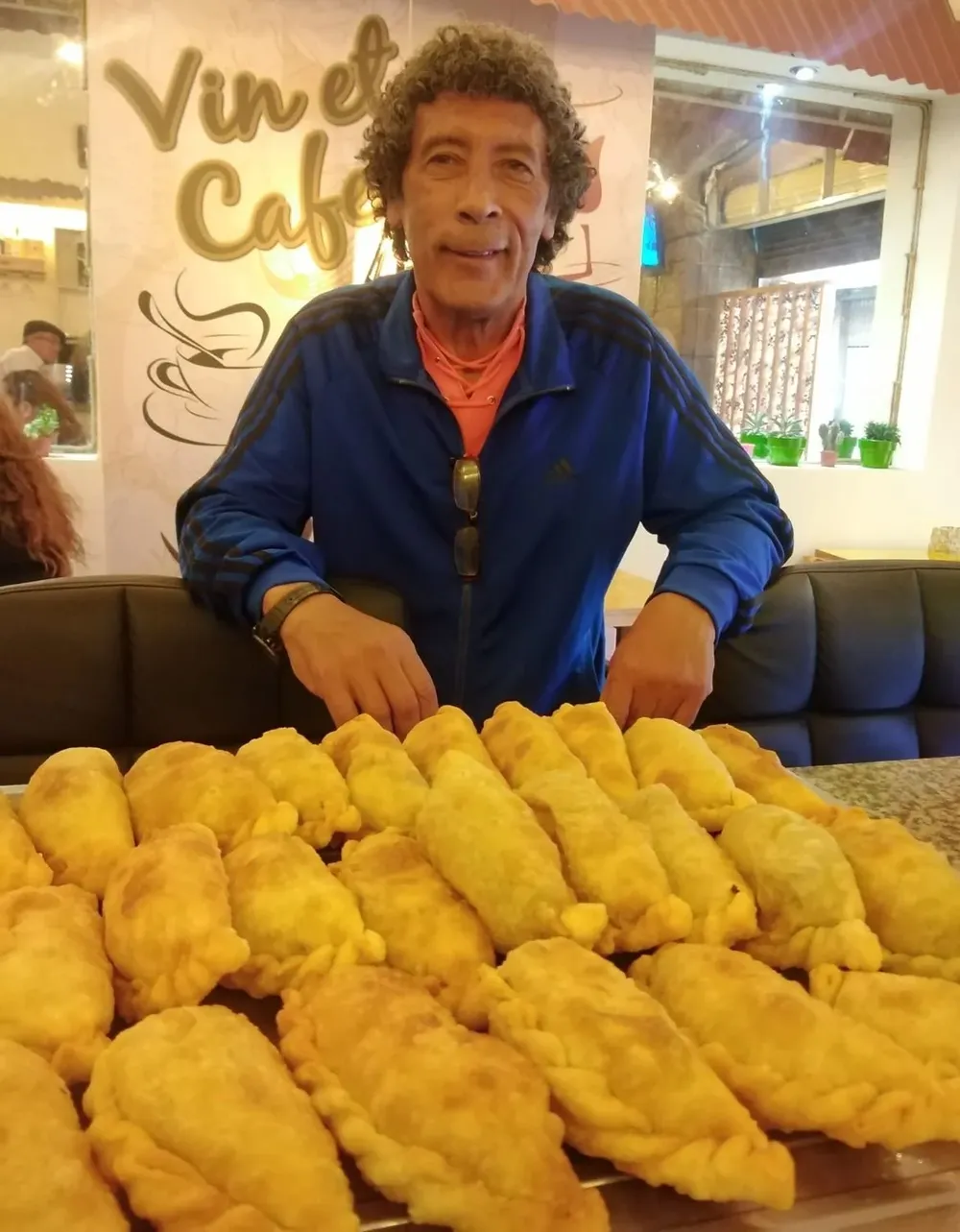 Juan Francisco Mulhethaler en la actualidad, viviendo en Ambato