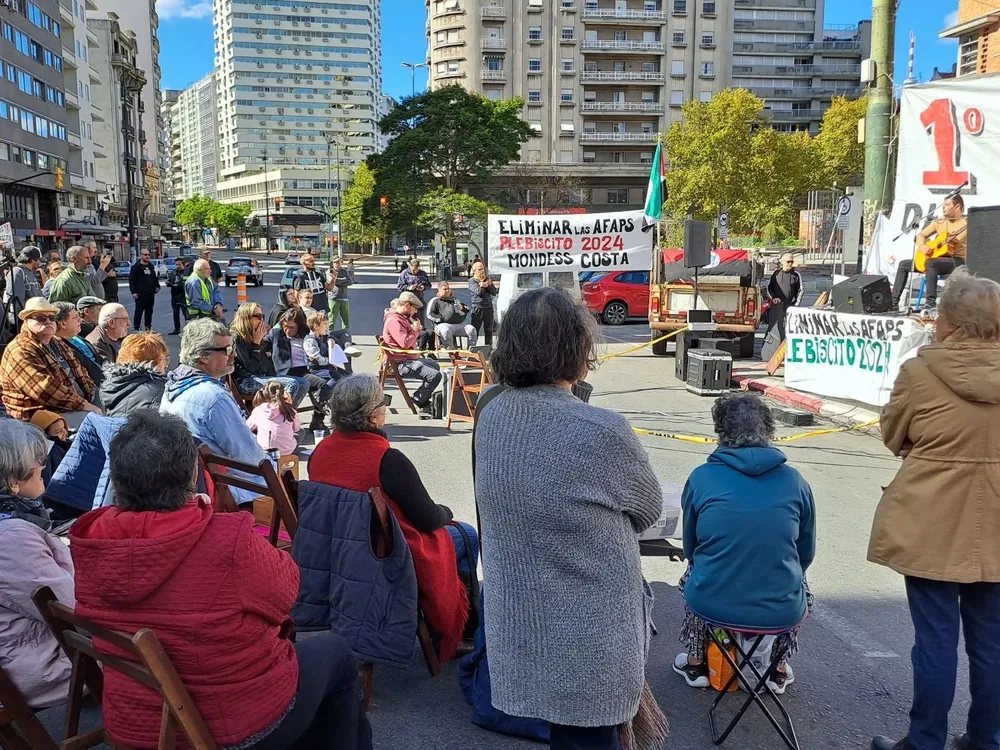 El acto se desarrolló en la Intendencia de Montevideo