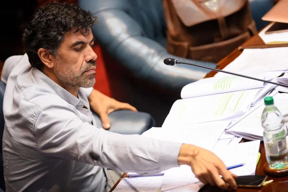 El senador del Partido Comunista, Óscar Andrade