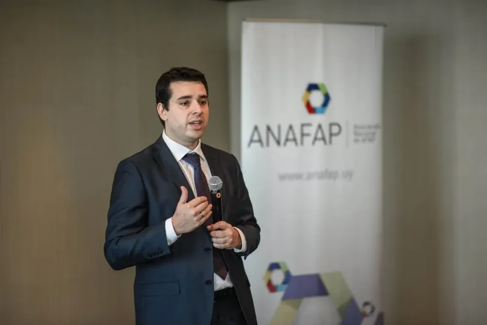 El presidente de Anafap Sebastián Peaguda durante la presentación realizada el martes.