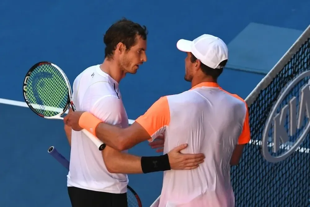 El escocés Andy Murray cayó en Australia ante el alemán Mischa Zverev