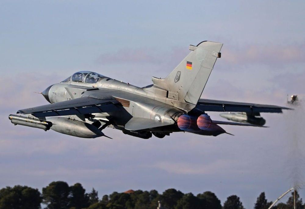 Trump acusa a Alemania y sus aliados europeos de no invertir lo suficiente en su defensa.