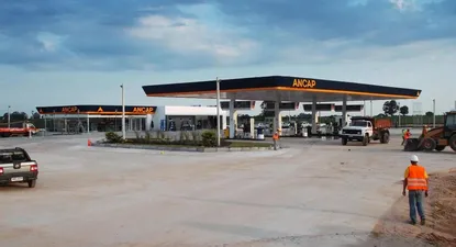 De encontrarse petróleo, el precio de la nafta bajaría “sutilmente”