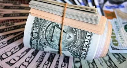 El dólar subió y se acercó otra vez a la franja de $ 43 en el interbancario