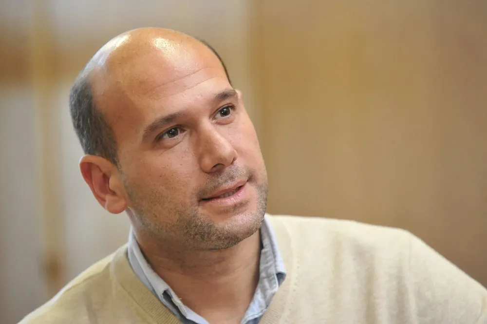 Lema dio a conocer la propuesta en una rueda de prensa