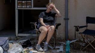 La casa de Veronica Osipchik, de 33 años, quedó dañada por la explosión.