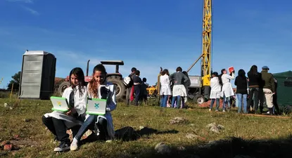 ANCAP firma contratos petroleros y avanza con exploración en tierra
