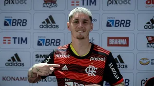 Guillermo Varela en su presentación en Flamengo. Archivo