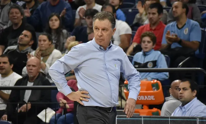 Magnano renovó como director de selecciones y también será entrenador