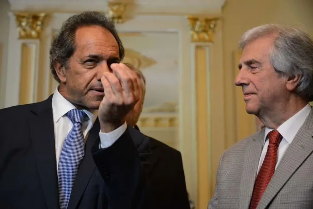 Scioli visitó a Vázquez en la residencia de Suárez y Reyes