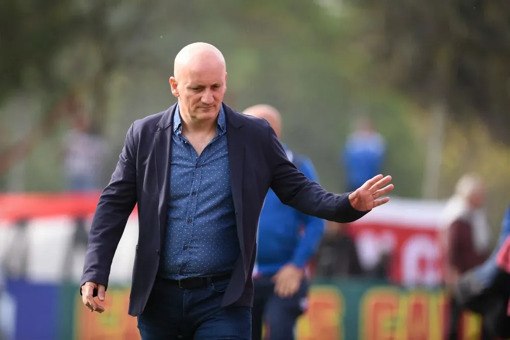 Repetto no seguirá como técnico de Nacional