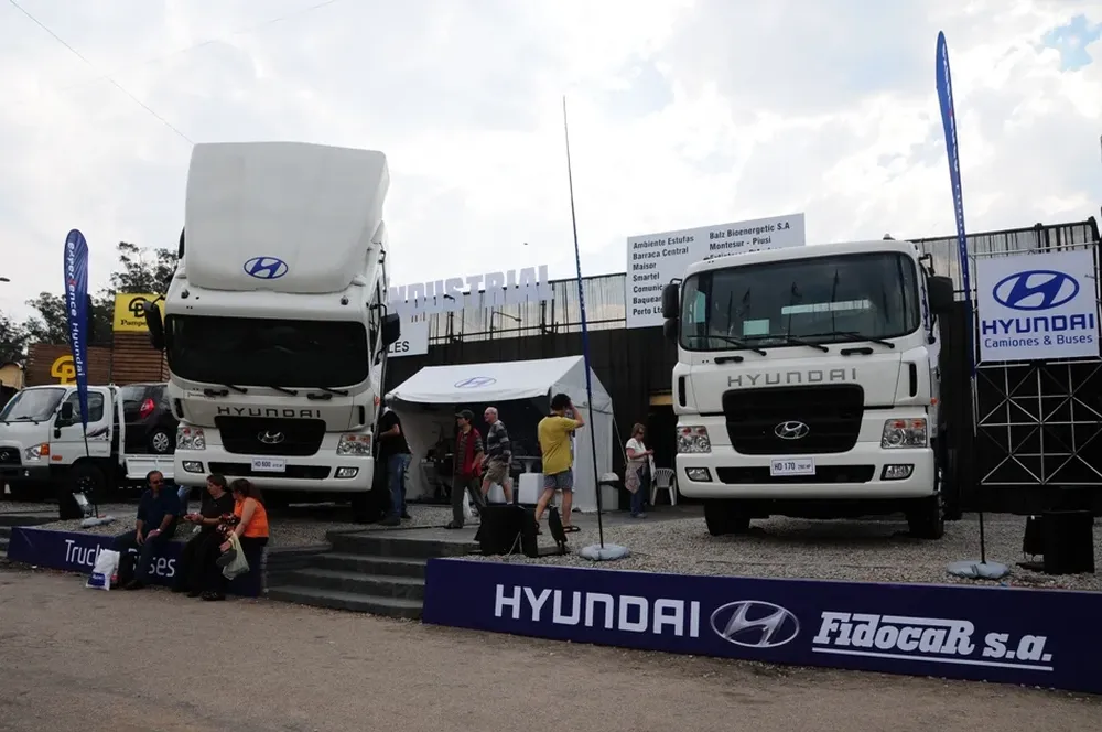 Los imponentes camiones que Hyundai exhibió
