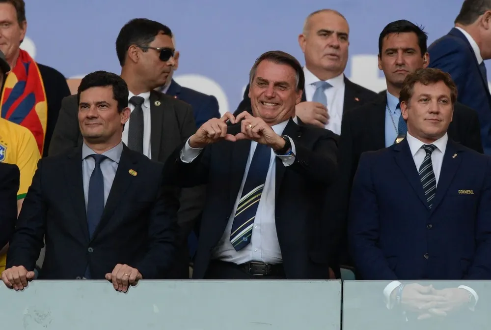 Bolsonaro, Domínguez y las selecciones de Conmebol esperan la decisión del Tribunal Supremo