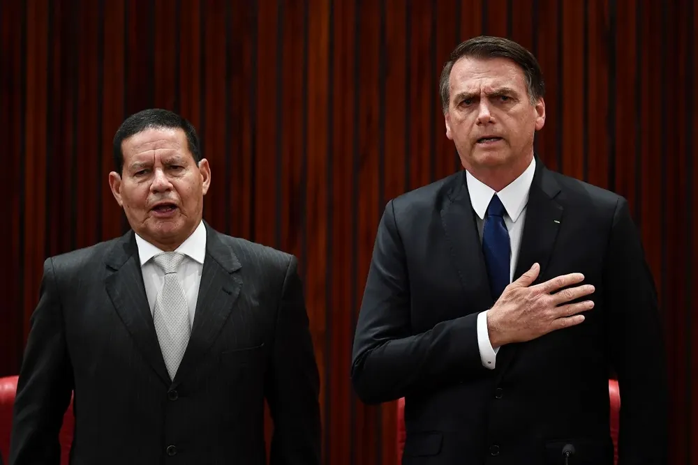 Jair Bolsonaro y el vicepresidente electo Hamilton Mourao