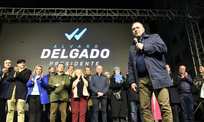 Álvaro Delgado, precandidato del Partido Nacional
