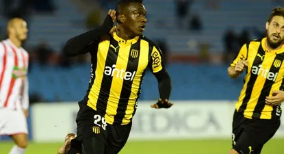 A puertas cerradas, Da Silva probó con Murillo por Rossi