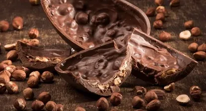 Supermercados y tiendas especializadas se preparan para la zafra del chocolate