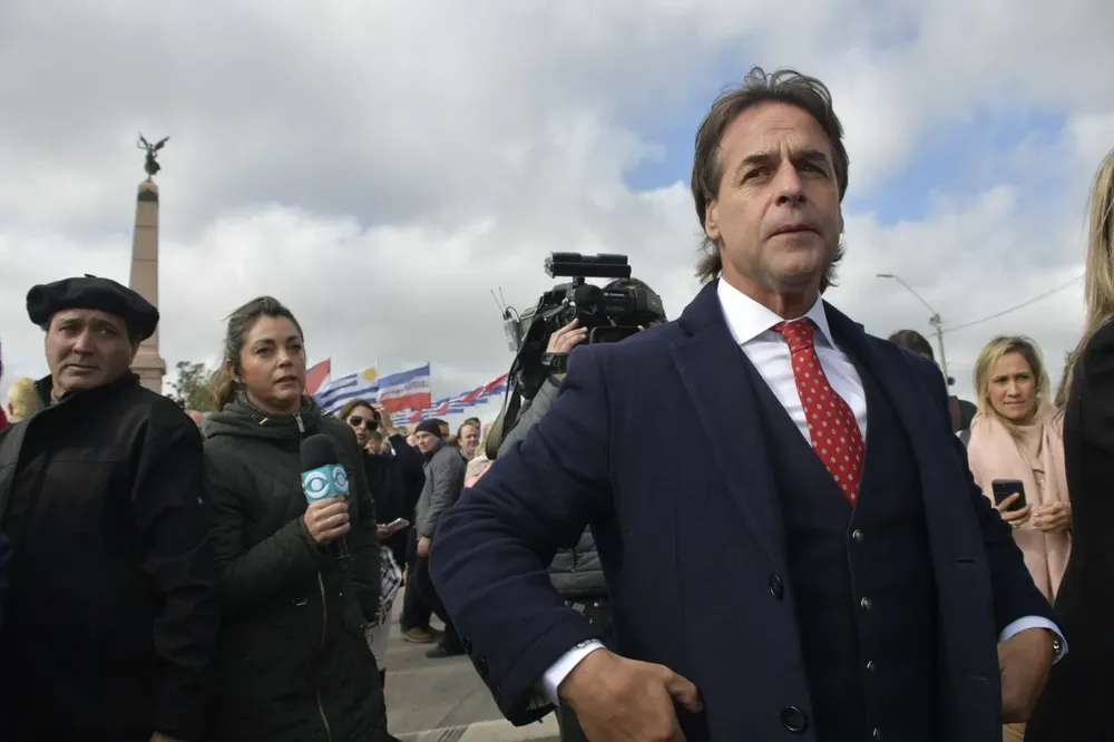 Lacalle dijo que dijo que se dieron los supuestos establecidos para intervenir al club