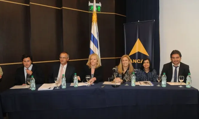 Mayoría en Ancap le reprochó a Jara envío de información a la OPP