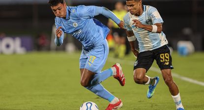 Eduardo Agüero de Montevideo City Torque ante Gremio por Copa Sudamericana