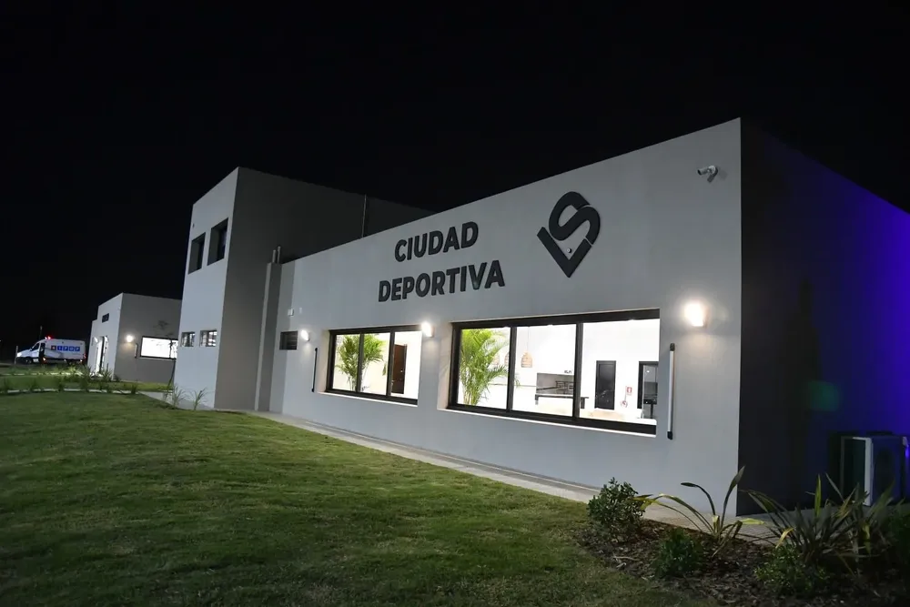 Complejo deportivo de Suárez