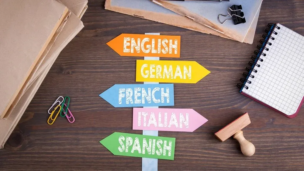 El inglés es la segunda lengua obligatoria en todo el sistema educativo.