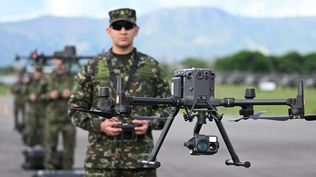 Según el presidente Gustavo Petro, la guerra en Colombia ha mutado hacia un conflicto aéreo con mayor presencia de drones en los bandos.
