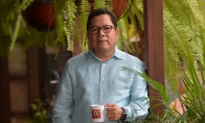 Mora, quien también es periodista, fue arrestado en su casa la noche del domingo por incitar a la injerencia extranjera en los asuntos internos y pedir intervenciones militares