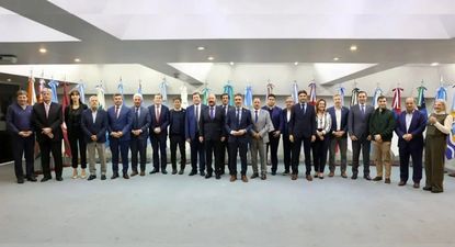 Los gobernadores no oficialistas empiezan a mover fichas