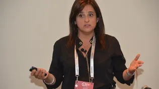 Sylvia Chebi durante su presentación