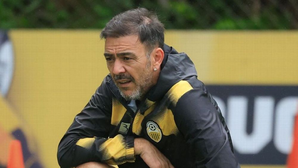 Álvaro Recoba como técnico de Deportivo Táchira de Venezuela