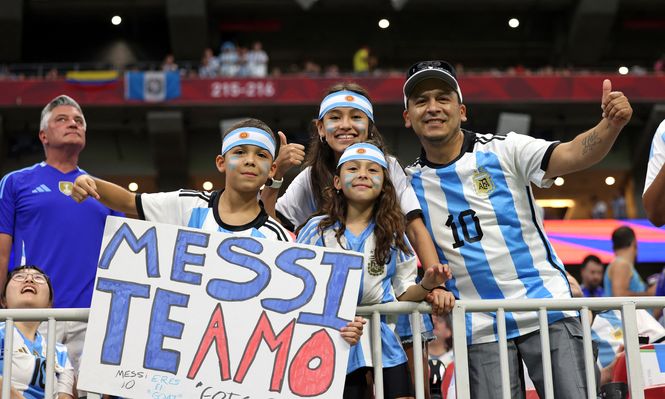 Hinchas de Argentina