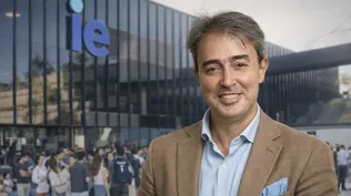 Marcelino Lominchar, profesor de historia y miembro ejecutivo de IE University.