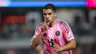 Festejo de Luis Suárez en su gol ante Houston Dynamo