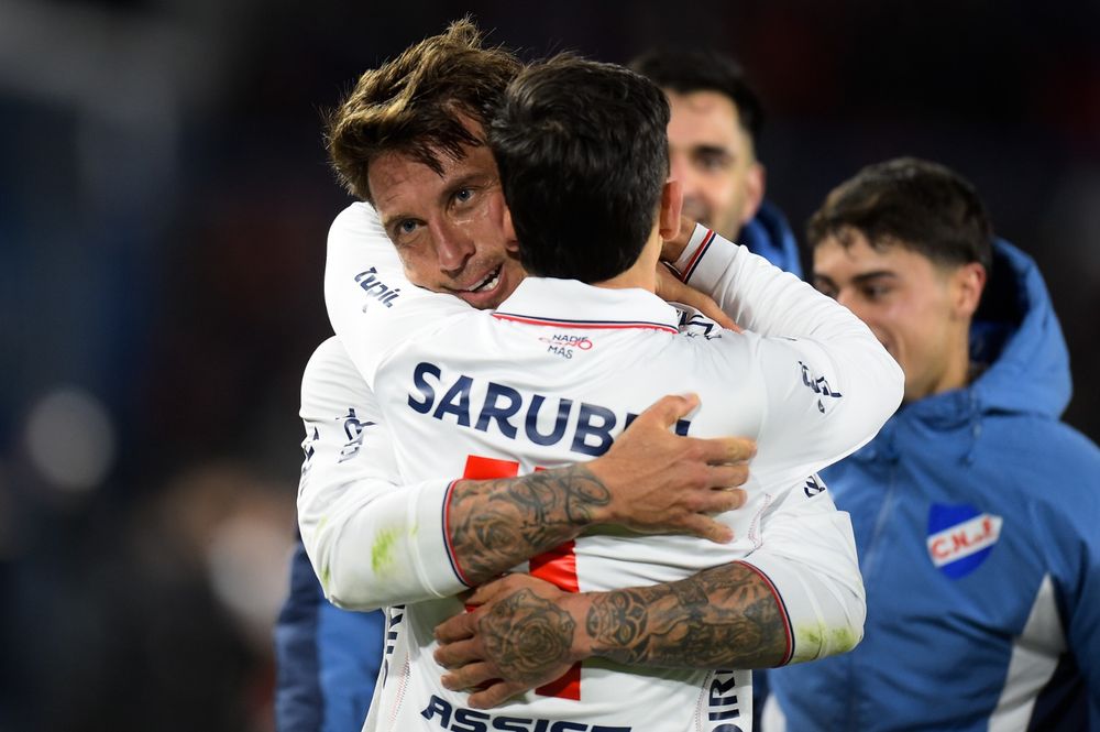 Francisco Calvo festeja un gol en Nacional