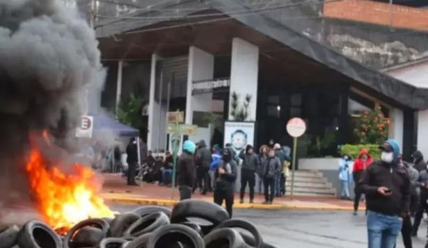 El conflicto salarial de la Policía provincial de Misiones continúa.&nbsp;