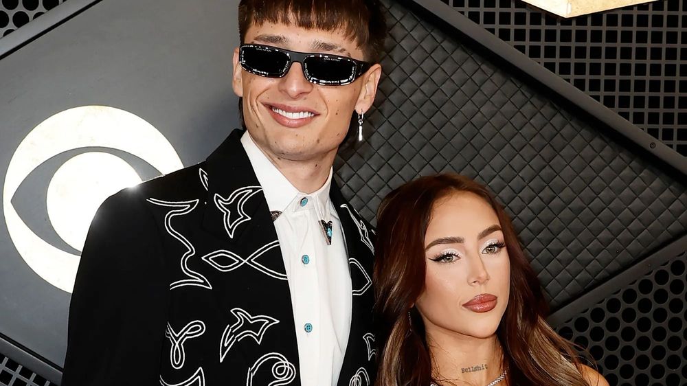 Nicki Nicole y Peso Pluma