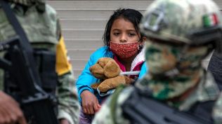México nunca volvió a ser el mismo país desde de la militarización. Más que una guerra contra el narco, se desplegó una guerra contra el pueblo, dice especialista