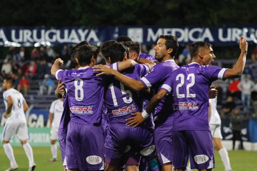 Los violetas necesitan apenas un punto más para adueñarse de la tabla anual.