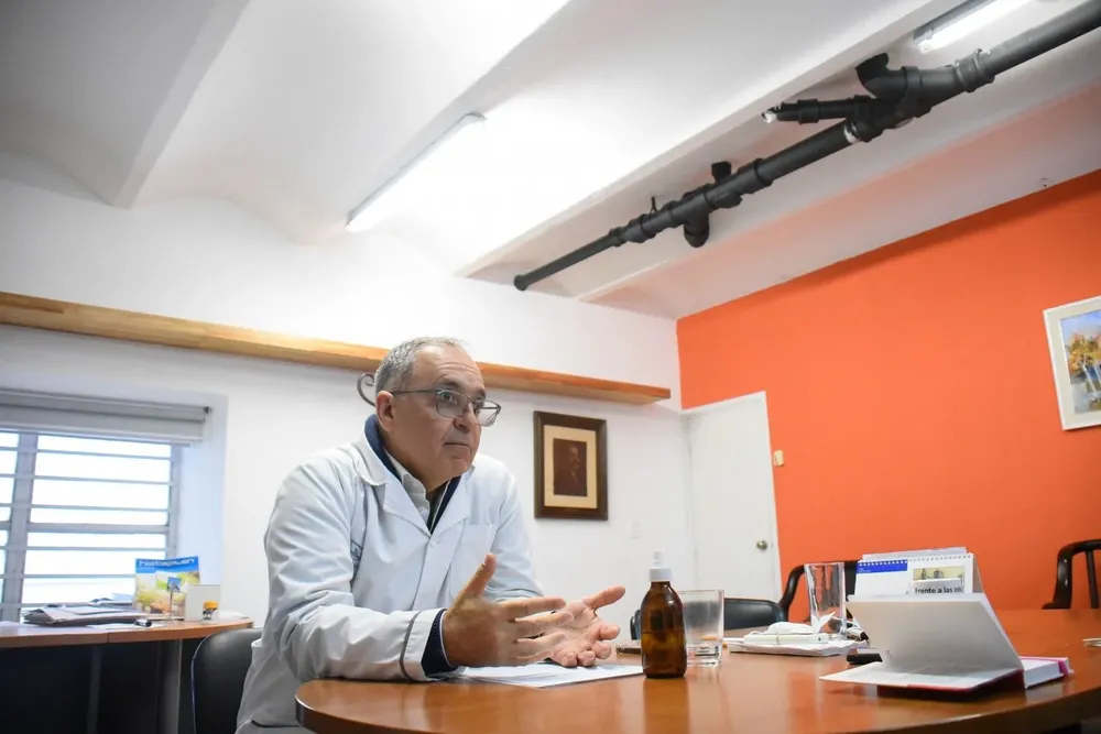 Aníbal Dutra, director del Hospital Maciel.