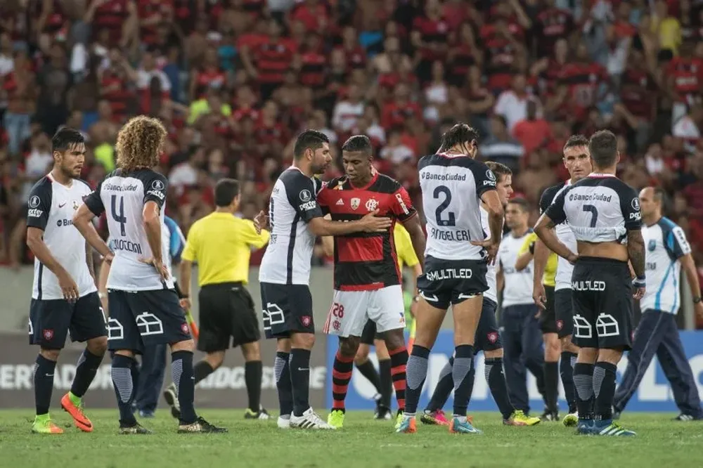 San Lorenzo fue vapuleado en Maracaná