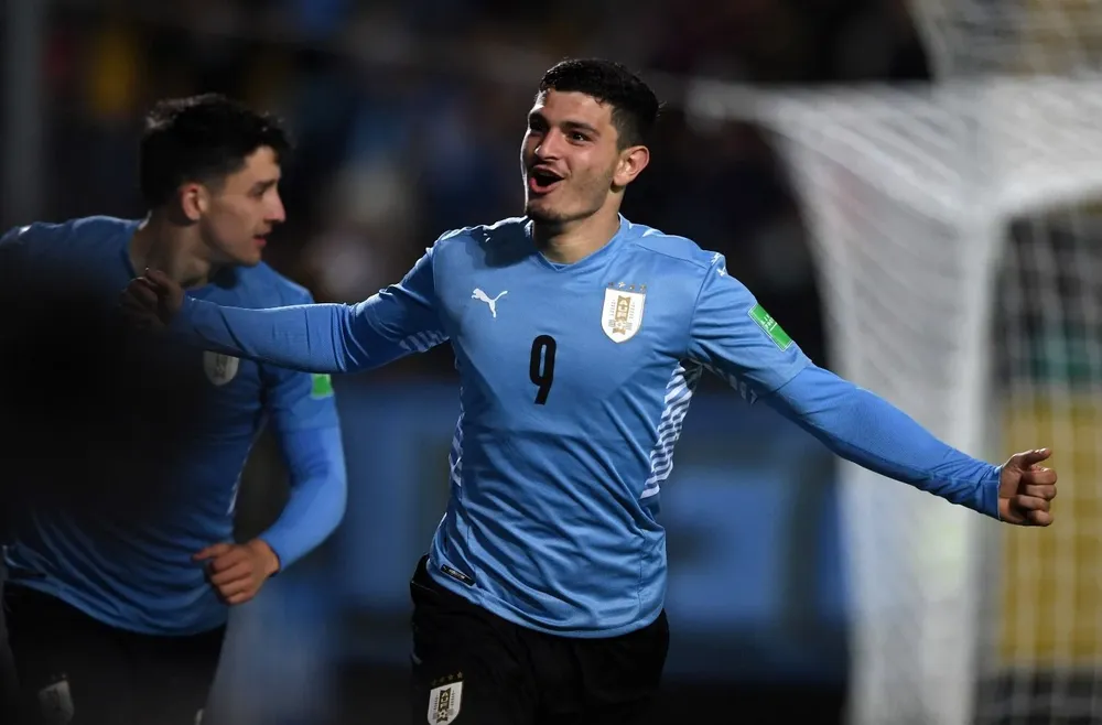 Agustín Álvarez Martínez debutó contra Bolivia este mes y lo hizo con gol