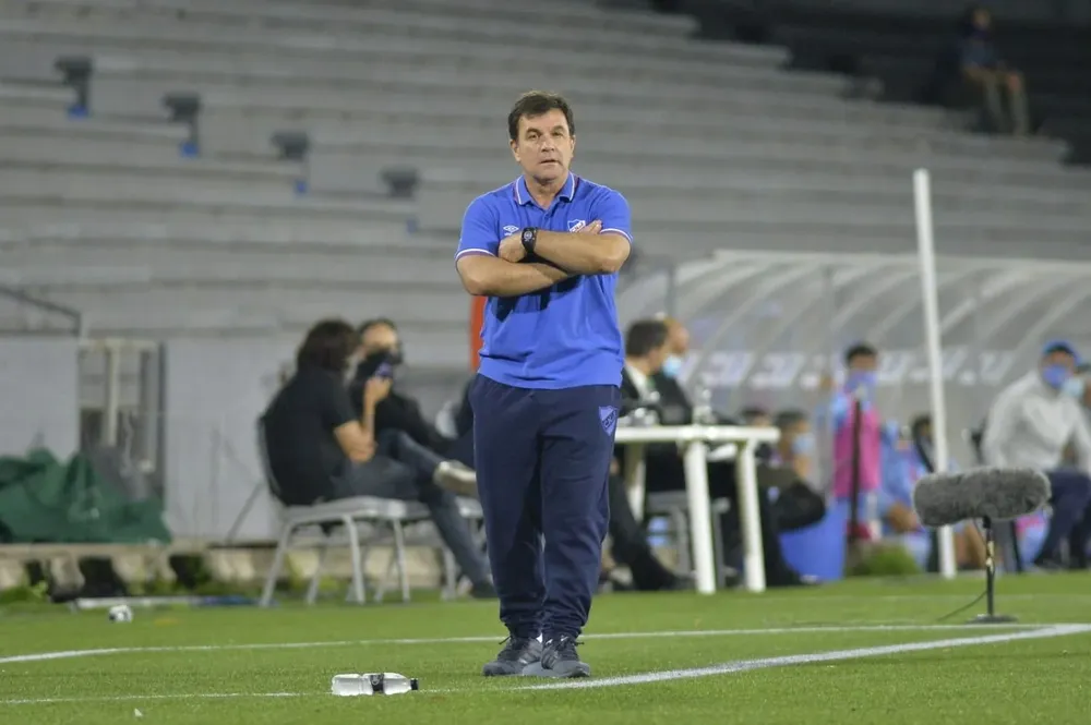 Jorge Giordano estrena el cargo de director deportivo de la AUF